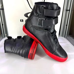 Supra TK society “Black Perf”